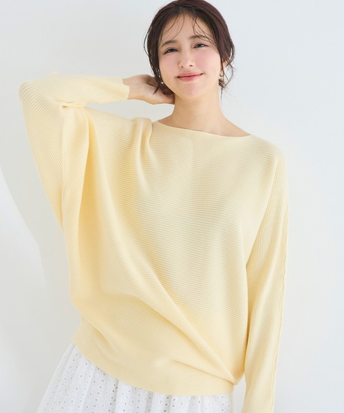 coca(coca)(コカ)の「しっとりやわらかボートネックドルマンニット(ニット/セーター・レディース・グレー/ブラック/ホワイト/パープル/ベージュ/レッド/グリーン/ブラウン/アイボリー/ブルー/ブルー系その他2/イエロー/ライトグリーン/ピンク系その他/チャコールグレー/ライトベージュ/ライトピンク/ライトグレー/グレイッシュベージュ/ピンク/ライトブルー/ネイビー・ONE SIZE/M/L/S)」の18枚目の写真