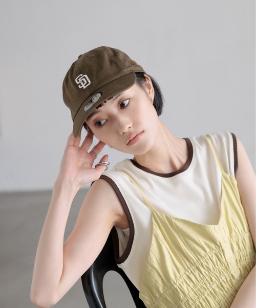 LOWRYS FARM(ローリーズファーム)の「【NEWERA】ローリーズファーム別注企画 CASUAL CLASSIC26 653948(キャップ・レディース・アイボリー/ブルー/ブラウン・FREE)」の1枚目の写真