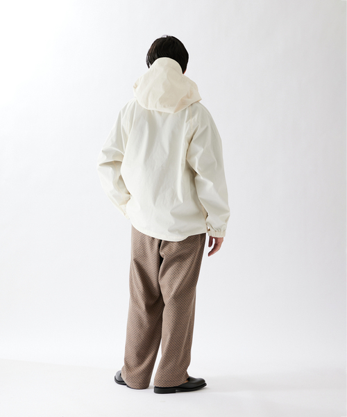THE NORTH FACE PURPLE LABEL(ザ ノースフェイス パープルレーベル)の「別注【THE NORTH FACE PURPLE LABEL×JS】マウンテンウインドパーカー(マウンテンパーカー・メンズ・エメラルドブルー/オレンジ/ホワイト系その他/ブラック系その他・MEDIUM/LARGE/X-LARGE)」の7枚目の写真