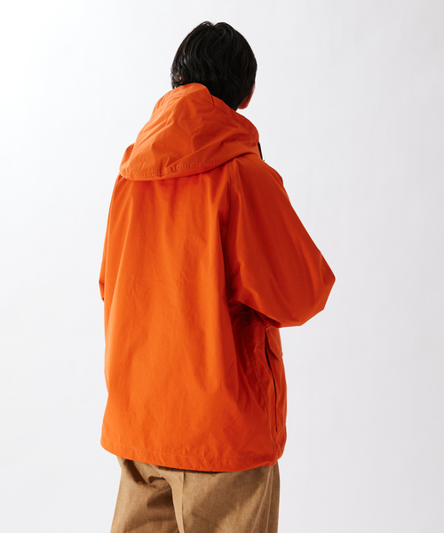 THE NORTH FACE PURPLE LABEL(ザ ノースフェイス パープルレーベル)の「別注【THE NORTH FACE PURPLE LABEL×JS】マウンテンウインドパーカー(マウンテンパーカー・メンズ・エメラルドブルー/オレンジ/ホワイト系その他/ブラック系その他・MEDIUM/LARGE/X-LARGE)」の8枚目の写真