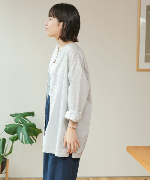 FORK&SPOON(フォークアンドスプーン)の「FORK&SPOON ツイルシャツチュニック(シャツ/ブラウス・レディース・ネイビー/ストライプ・ONE)」の2枚目の写真