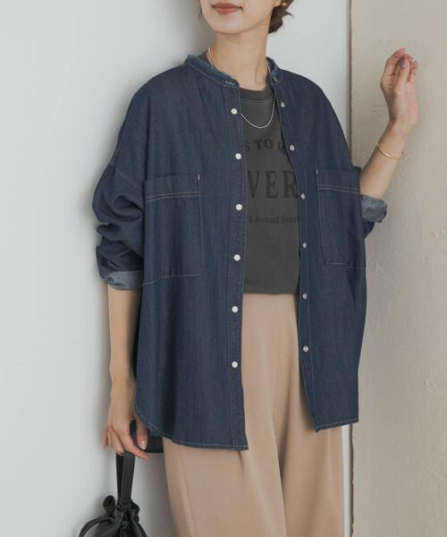 URBAN RESEARCH DOORS(アーバンリサーチドアーズ)の「デニムバンドカラーシャツ(シャツ/ブラウス・レディース・インディゴブルー/ワンウォッシュ・MEDIUM)」の13枚目の写真