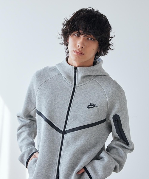 NIKE(ナイキ)の「《セットアップ対応商品》ナイキ テック メンズ フルジップ ウィンドランナー パーカー / Nike Tech Men's Full-Zip Windrunner Hoodie HV0950-063 Dark Grey Heather(パーカー・メンズ・グレー系その他・XL/S/M/L/2XL)」の13枚目の写真