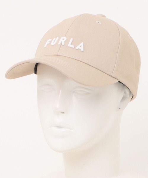 FURLA(フルラ)の「キャップ ロゴ立体刺繍(キャップ・レディース・ブラック/オフホワイト/グレー/ベージュ/オレンジ・M)」の1枚目の写真