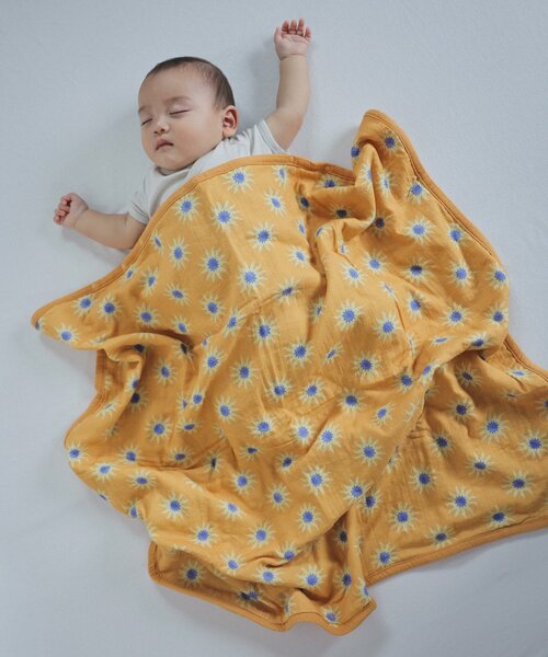 CIAOPANIC TYPY(チャオパニックティピー)の「【BABY】【Qinn】マルチウェイおくるみ(おくるみ・キッズ・アイボリー/ブラウン/オレンジ・ONE SIZE)」の13枚目の写真
