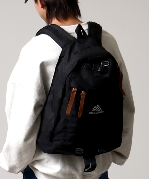 GREGORY(グレゴリー)の「【GREGORY/グレゴリー】 Day Pack/デイパック(クラシックコレクション)(バックパック/リュック・メンズ・その他/ブラック系2/ブラック系3/ブラック系1/ブラック系その他・FREE)」の6枚目の写真