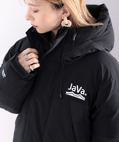 Java(ジャバ)の「《JaVaジャバコラボ》 極暖、異素材 パネル フェイク ダウン ミドル丈 オーバーサイズ ジャケット(ダウンジャケット/コート・レディース・ブラック/ベージュ・MEDIUM/LARGE/X-LARGE/SMALL)」の5枚目の写真