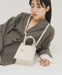 KBF | チャーム付きスクエアミニBAG(ハンドバッグ)