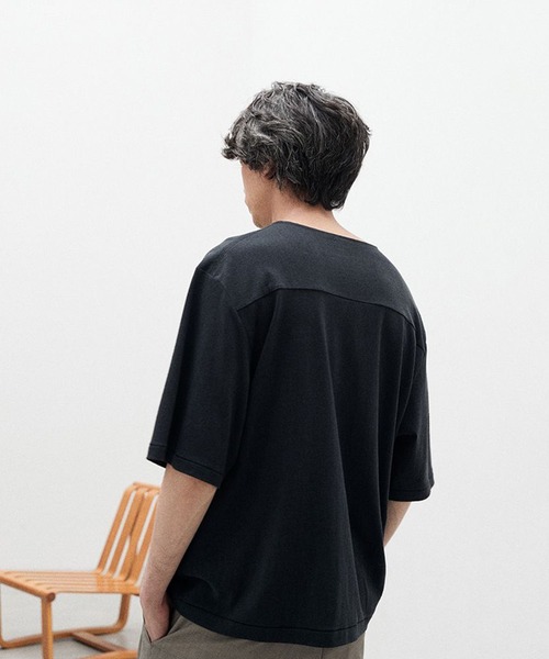LIDNM(リドム)の「SILK BLEND TEE(Tシャツ/カットソー・メンズ・ホワイト系その他/ブラック系その他・SMALL/MEDIUM/LARGE)」の3枚目の写真