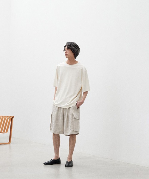 LIDNM(リドム)の「SILK BLEND TEE(Tシャツ/カットソー・メンズ・ホワイト系その他/ブラック系その他・SMALL/MEDIUM/LARGE)」の19枚目の写真