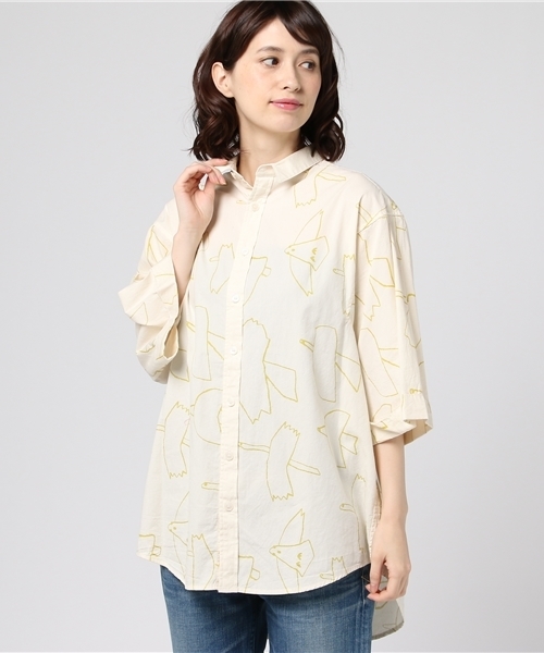 Ne-net(ネネット)の「S はばたきシャツ(シャツ/ブラウス・レディース・ホワイト/ブラック/イエロー・02)」の1枚目の写真