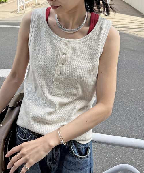 JOURNAL STANDARD(ジャーナルスタンダード)の「別注【FAITH MILLS CORP】ワッフルガゼットPOヘンリータンクトップ(タンクトップ・レディース・アイボリー/パープル/イエロー/ブラック系その他・FREE)」の13枚目の写真