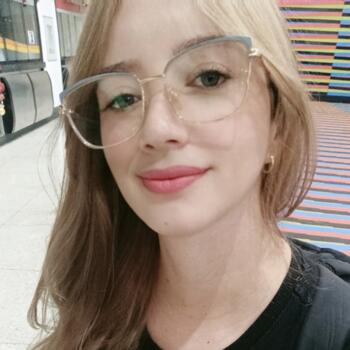 Niñera : Paola