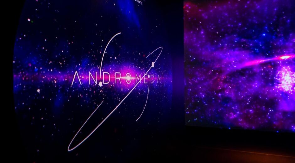 Farol Santander (SP): "Andrômeda – universo sem fim" mostra o universo em espaço interativo!