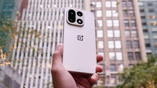 OnePlus 15 review.