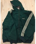 adidas(アディダス)の「ジャケット/アウター(ナイロンジャケット)」