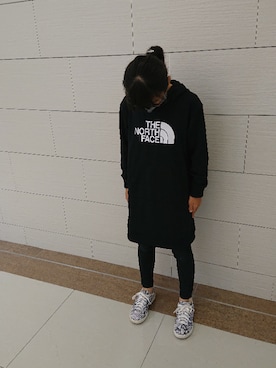 よったんさんの「ザ ノース フェイスTHE NORTH FACE G Logo Onepiece（THE NORTH FACE | ザノースフェイス）」を使ったコーディネート