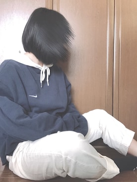 「NIKE(ナイキ)のアイテム(スウェット)」を使った、猫宮さん(レディース・148cm)の冬コーディネート