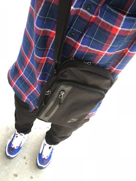 「NIKE(ナイキ)のアイテム(ショルダーバッグ)」を使った、たかちゃんさん(メンズ・164cm・30代)の春コーディネート