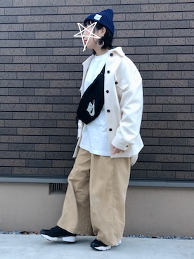 「NIKE(ナイキ)のアイテム(ボディバッグ/ウエストポーチ)」を使った、kcoさん(レディース・158cm・30代)の冬コーディネート