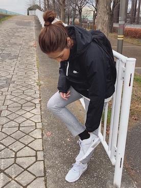 「NIKE(ナイキ)のアイテム(ナイロンジャケット)」を使った、kayoさん(レディース・164cm)の冬コーディネート