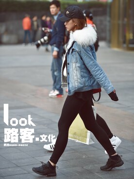 「NIKE(ナイキ)のアイテム(チノパンツ)」を使った、幸福一万年吧さん(レディース・165cm)の冬コーディネート