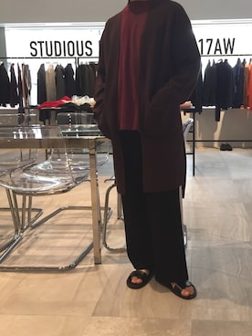 「STUDIOUS(ステュディオス)のアイテム(Tシャツ/カットソー)」を使った、MASAさん(メンズ・174cm)の夏コーディネート