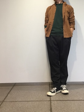 「STUDIOUS(ステュディオス)のアイテム(スラックス)」を使った、MASAさん(メンズ・174cm)の秋コーディネート