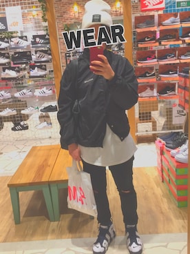 「NIKE(ナイキ)のアイテム(スマホケース/カバー)」を使った、カクタ ノ ナナミさん(レディース・166cm)の冬コーディネート