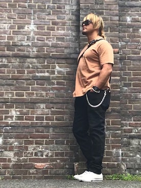 「NIKE(ナイキ)のアイテム(ボディバッグ/ウエストポーチ)」を使った、棚橋弘至さん(メンズ・181cm・40代)の夏コーディネート