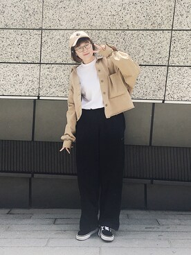「NIKE(ナイキ)のアイテム(チノパンツ)」を使った、福福福伊娃さん(レディース・168cm・30代)の春コーディネート