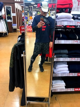 「NIKE(ナイキ)のアイテム(ショルダーバッグ)」を使った、いしパパさん(メンズ・170cm・30代)の春コーディネート