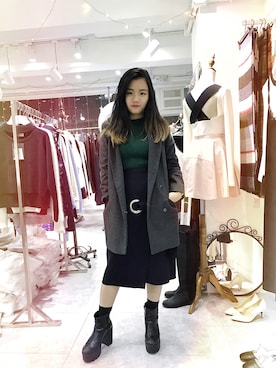 Kelly Lauさんのコーディネート