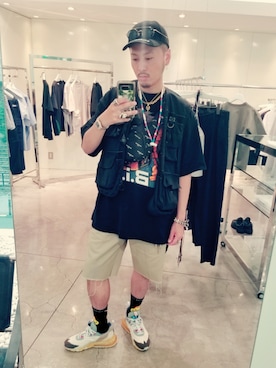 Y-DRAGONさんの（GIVENCHY | ジバンシイ）を使ったコーディネート