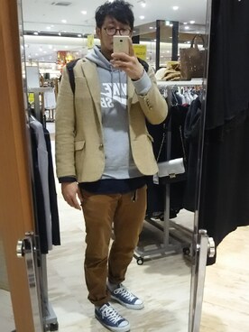 「NIKE(ナイキ)のアイテム(パーカー)」を使った、taajimahalさん(メンズ・174cm・20代)の冬コーディネート