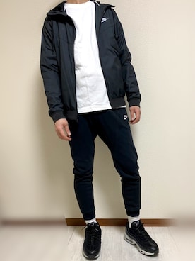 「NIKE(ナイキ)のアイテム(ブルゾン)」を使った、tomo0106さん(メンズ・175cm)の春コーディネート