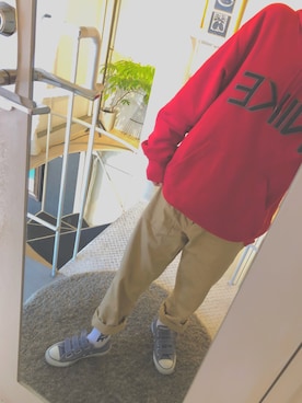 「NIKE(ナイキ)のアイテム(パーカー)」を使った、momoさん(レディース・149cm)の秋コーディネート
