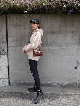 「NIKE(ナイキ)のアイテム(レギンス/スパッツ)」を使った、中田クルミさん(レディース・168cm・20代)の春コーディネート