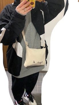 「NIKE(ナイキ)のアイテム(ナイロンジャケット)」を使った、mecaさん(レディース・162cm)の春コーディネート