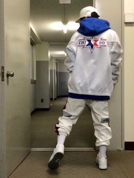 「NIKE(ナイキ)のアイテム(パーカー)」を使った、むっくさん(メンズ・159cm)の冬コーディネート