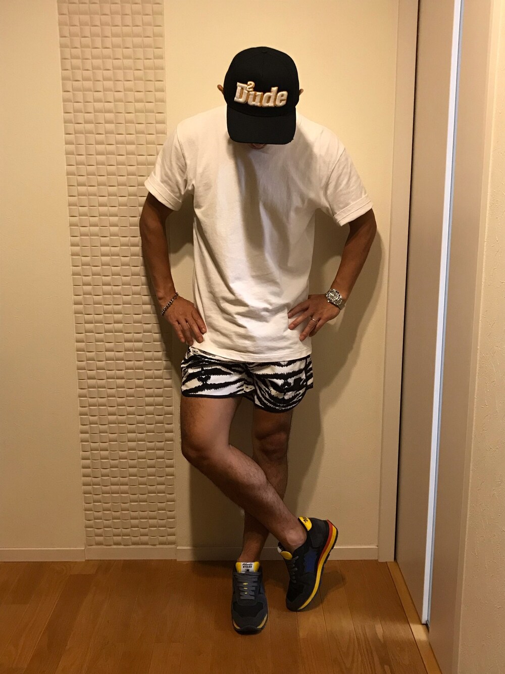 M☆NKICHIさんの（DSQUARED2）を使ったコーディネートの1枚目の写真