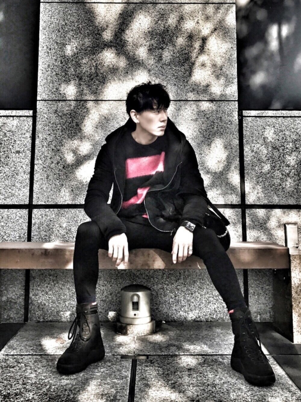 NaNaGo*さんの（YEEZY）を使ったコーディネートの1枚目の写真