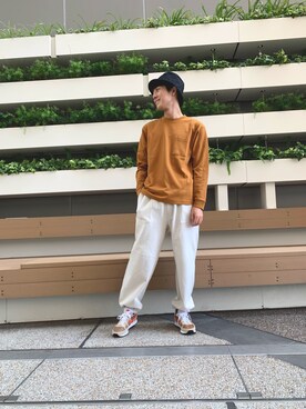「FORK&SPOON(フォークアンドスプーン)のFORK&SPOON 裏起毛スウェットパンツ(その他パンツ、ホワイト系)」を使った、爽さん(メンズ・172cm)の秋コーディネート