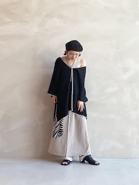 「SENSE OF PLACE by URBAN RESEARCH(センスオブプレイスバイアーバンリサーチ)のカラーリンキングポンチョセーター(ニット/セーター、ブラック系)」を使った、chi_chanさん(レディース・147cm)の春コーディネート