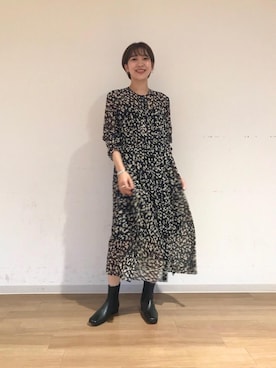 「BEAUTY&YOUTH UNITED ARROWS(ビューティーアンドユースユナイテッドアローズ)のBY∴ メタルスマートカーブバングル(バングル/リストバンド、シルバー系)」を使った、渡邉 楓さん(レディース・166cm)の秋コーディネート