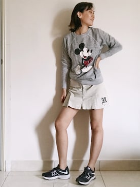 「NIKE(ナイキ)のアイテム(スカート)」を使った、WaiChingさん(レディース・165cm)の冬コーディネート