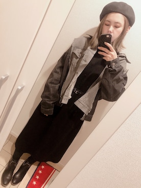 「NIKE(ナイキ)のアイテム(スマホケース/カバー)」を使った、akane tmtさん(レディース・170cm)の春コーディネート