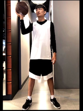 「NIKE(ナイキ)のアイテム(ジャージ)」を使った、Lamavaliu Qalawlebさん(レディース・158cm)の夏コーディネート