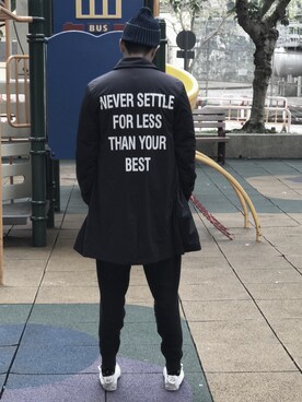 「NIKE(ナイキ)のアイテム(チノパンツ)」を使った、Keith Wongさん(メンズ・180cm・30代)の冬コーディネート