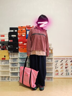 「HUNTER(ハンター)のアイテム(ハンドバッグ)」を使った、pyyさん(レディース・158cm)の春コーディネート